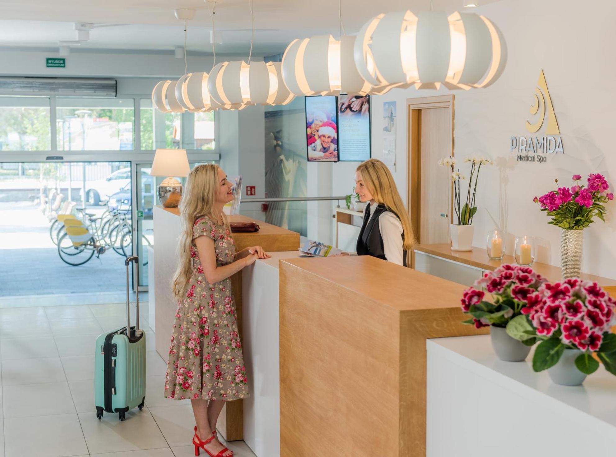 Piramida Medical SPA Mrzeżyno Exterior foto
